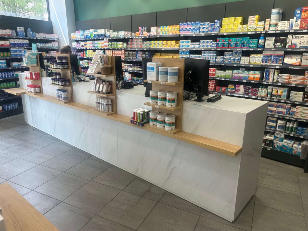 Guichet - Pharmacie Champagne au Mont d'Or